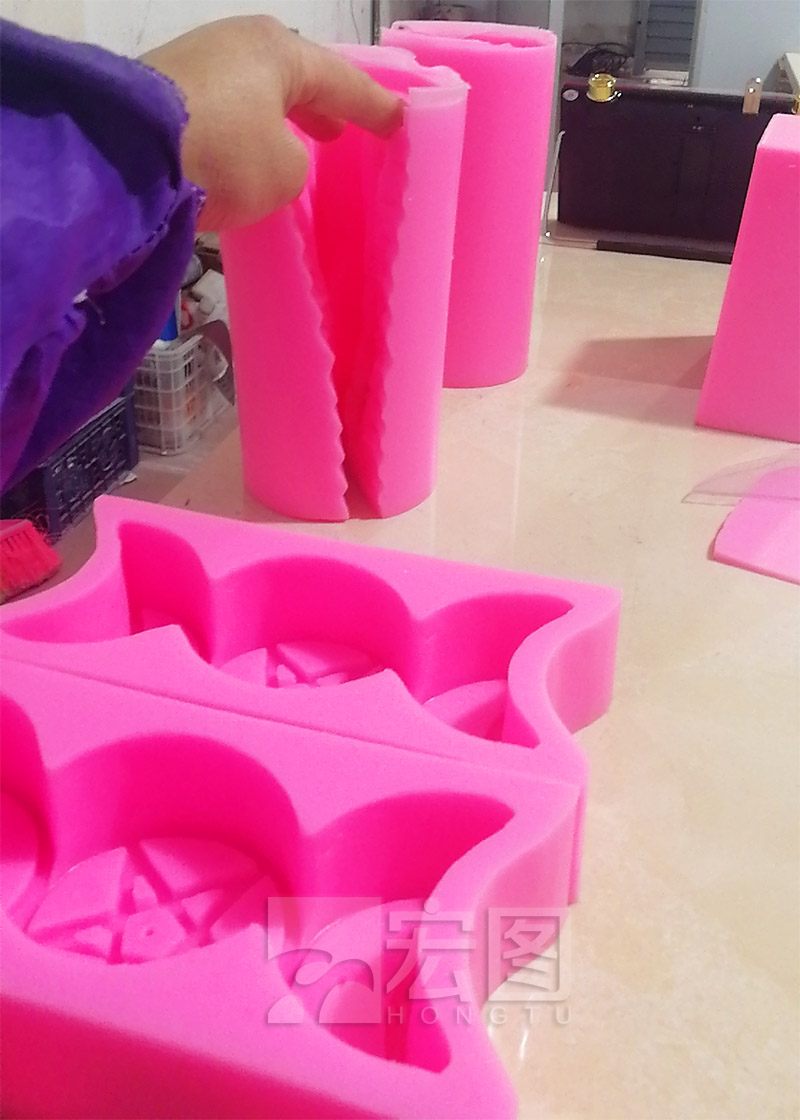 香薰蠟燭硅膠模具應(yīng)用 香薰蠟燭硅膠模具應(yīng)用